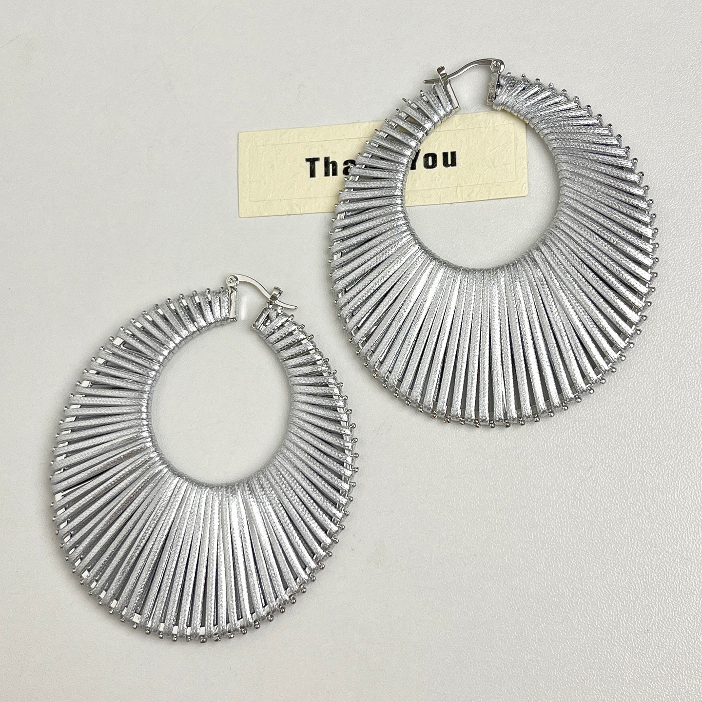 Vintage Exaggerated Woven Wrap Earrings for Women - Light Luxury High-End Large Hoop Dress Accessories, Versatile Fashion Statement Vintage Exaggerated Woven Wrap Earrings for Women - Light Luxury High-End Large Hoop Dress Accessories, Versatile Fashion Statement