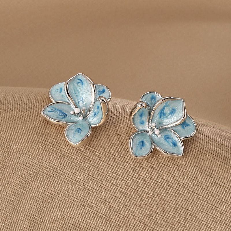 Vintage Floral Enamel Stud Earrings for Women, Oil Painting Style, Light Luxury High-End Glazed Petals, Sweet Temperament Design