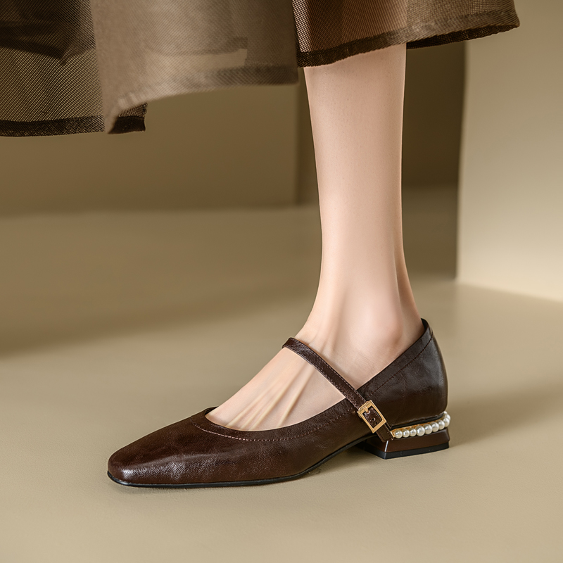Vintage French Mary Jane Shoes for Women, Low-Heeled, Square-Toed, One-Strap with Pearl, Versatile Leather Footwear Vintage French Mary Jane Shoes for Women, Low-Heeled, Square-Toed, One-Strap with Pearl, Versatile Leather Footwear