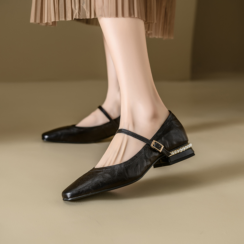 Vintage French Mary Jane Shoes for Women, Low-Heeled, Square-Toed, One-Strap with Pearl, Versatile Leather Footwear Vintage French Mary Jane Shoes for Women, Low-Heeled, Square-Toed, One-Strap with Pearl, Versatile Leather Footwear
