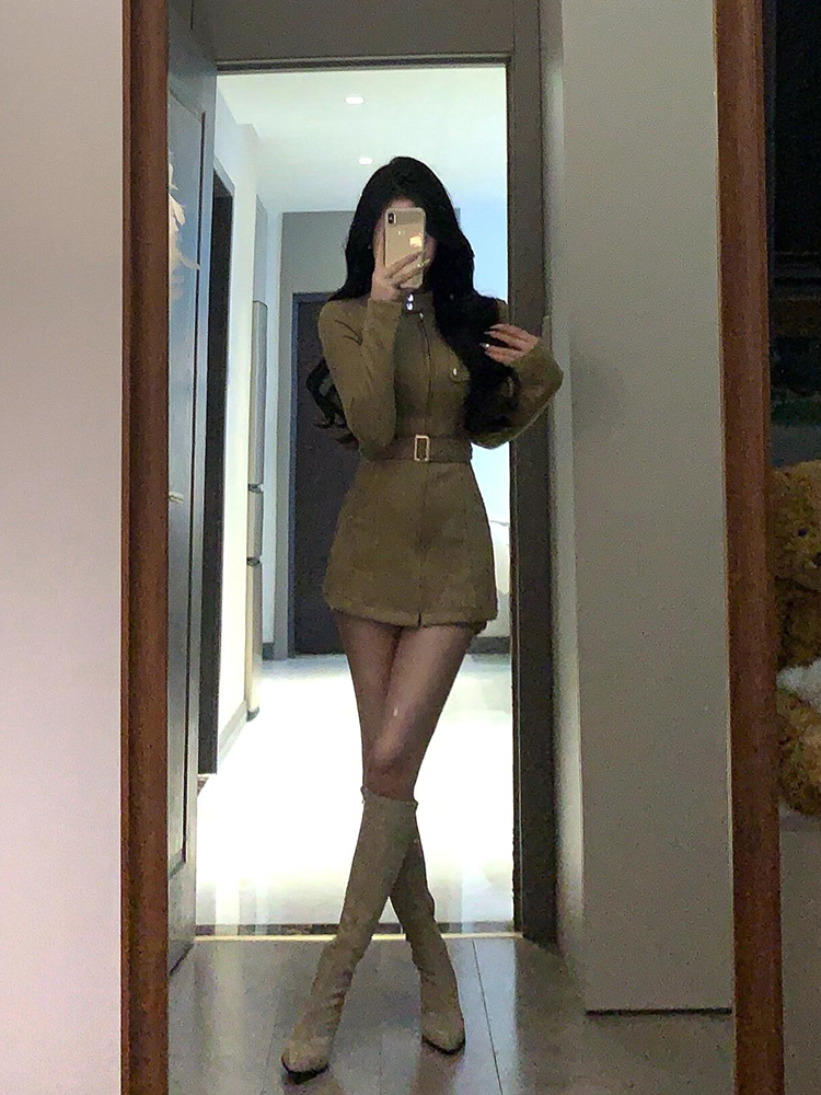 Vintage French Stand Collar Suede Dress Coat for Women - Slim Waist, Hip-Hugging Short Skirt Suit, Spicy Girl Workwear for Winter Vintage French Stand Collar Suede Dress Coat for Women - Slim Waist, Hip-Hugging Short Skirt Suit, Spicy Girl Workwear for Winter