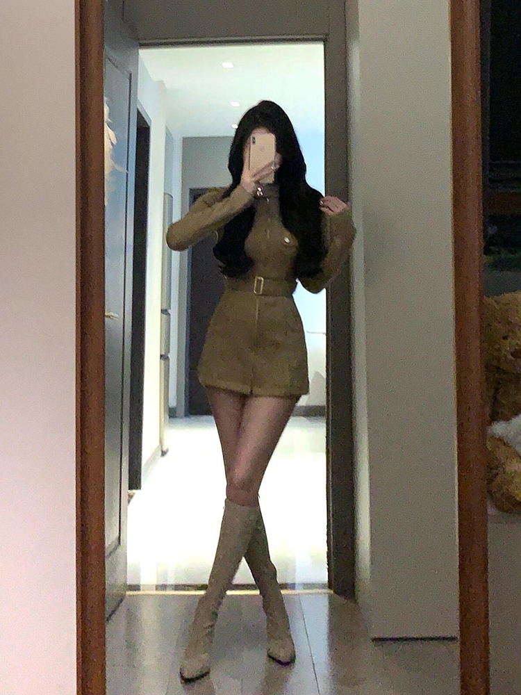 Vintage French Stand Collar Suede Dress Coat for Women - Slim Waist, Hip-Hugging Short Skirt Suit, Spicy Girl Workwear for Winter Vintage French Stand Collar Suede Dress Coat for Women - Slim Waist, Hip-Hugging Short Skirt Suit, Spicy Girl Workwear for Winter