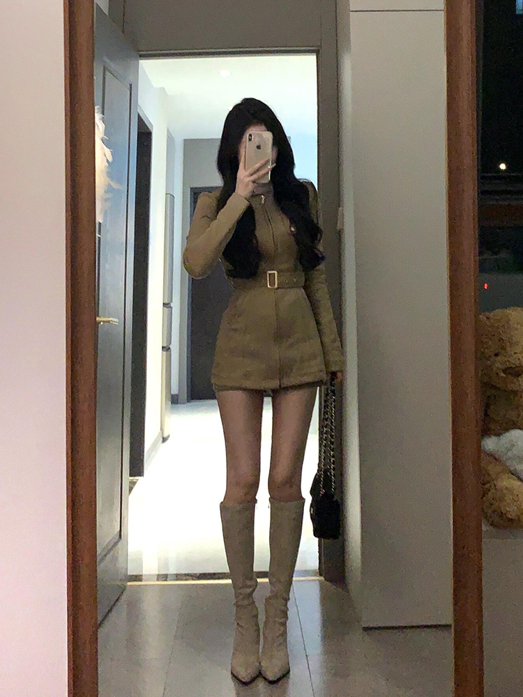 Vintage French Stand Collar Suede Dress Coat for Women - Slim Waist, Hip-Hugging Short Skirt Suit, Spicy Girl Workwear for Winter Vintage French Stand Collar Suede Dress Coat for Women - Slim Waist, Hip-Hugging Short Skirt Suit, Spicy Girl Workwear for Winter