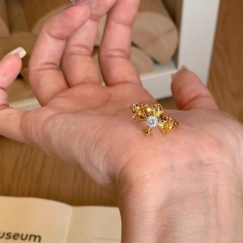 Vintage Gold Cross Iris Flower Ring for Women - High-End Versatile Fashion Ring, 2025 Style Vintage Gold Cross Iris Flower Ring for Women - High-End Versatile Fashion Ring, 2025 Style