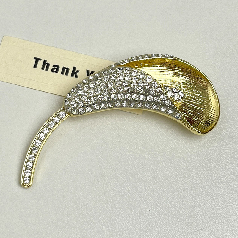 Vintage Gold Sparkling Diamond Calla Lily Brooch - Exquisite Floral Pin for Women, 2025 High-End Jewelry Accessory