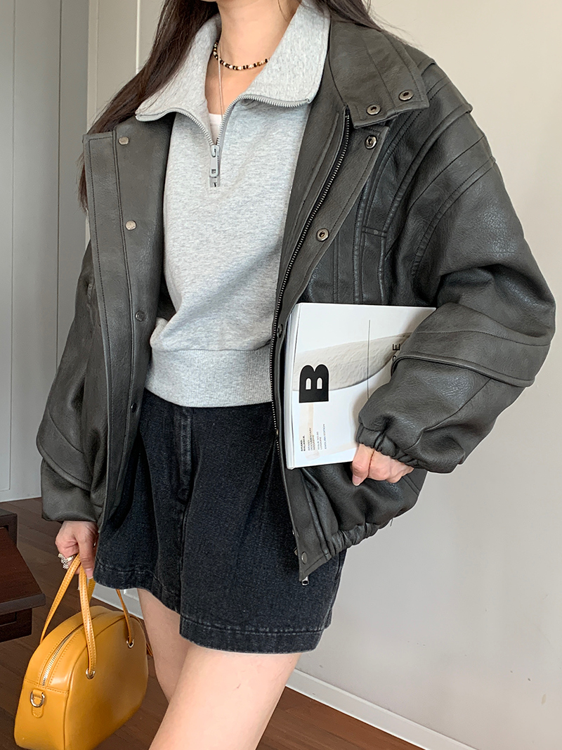 Vintage Gray Heavy-Duty Structured Leather Motorcycle Jacket for Women, Designer PU Leather Outerwear, 90s Inspired Fashion Vintage Gray Heavy-Duty Structured Leather Motorcycle Jacket for Women, Designer PU Leather Outerwear, 90s Inspired Fashion