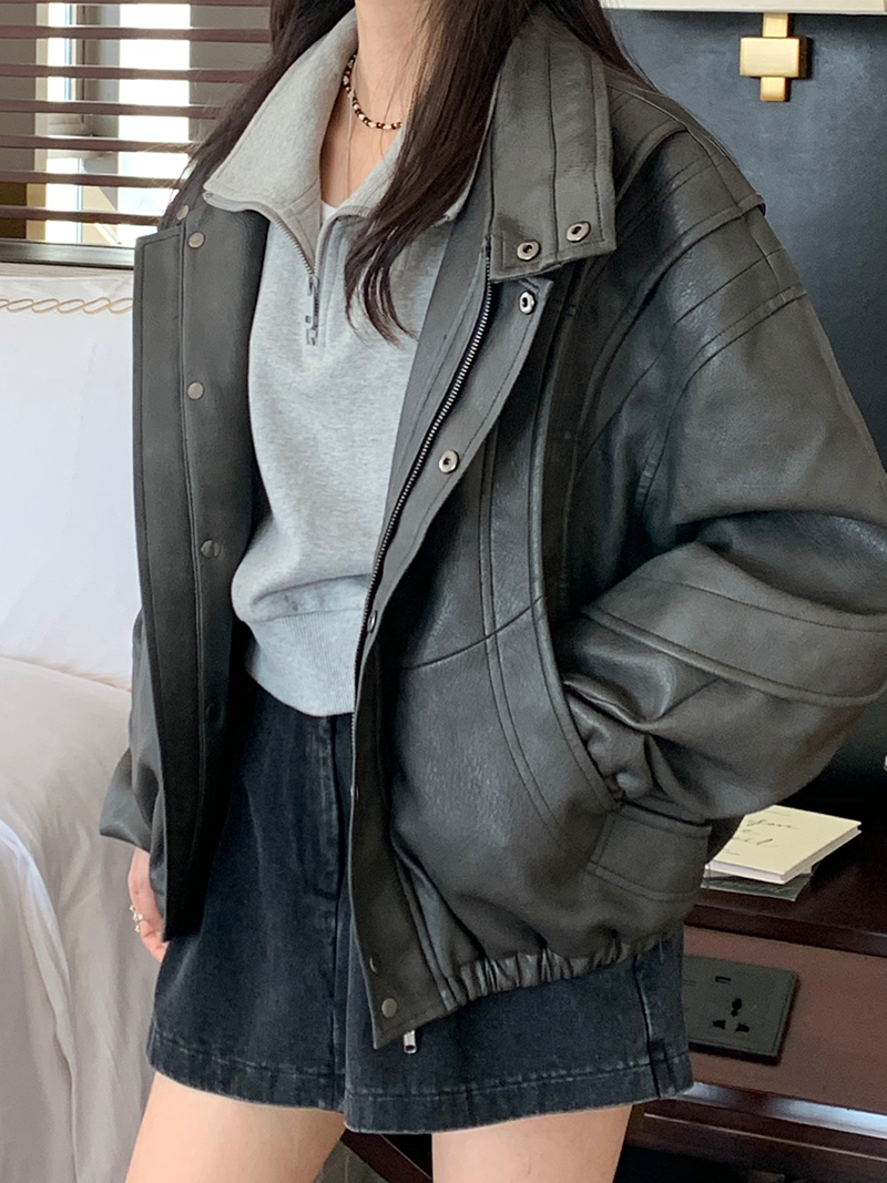 Vintage Gray Heavy-Duty Structured Leather Motorcycle Jacket for Women, Designer PU Leather Outerwear, 90s Inspired Fashion Vintage Gray Heavy-Duty Structured Leather Motorcycle Jacket for Women, Designer PU Leather Outerwear, 90s Inspired Fashion