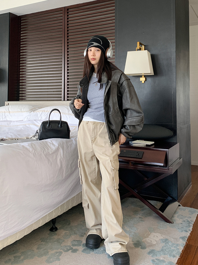 Vintage Gray Heavy-Duty Structured Leather Motorcycle Jacket for Women, Designer PU Leather Outerwear, 90s Inspired Fashion Vintage Gray Heavy-Duty Structured Leather Motorcycle Jacket for Women, Designer PU Leather Outerwear, 90s Inspired Fashion