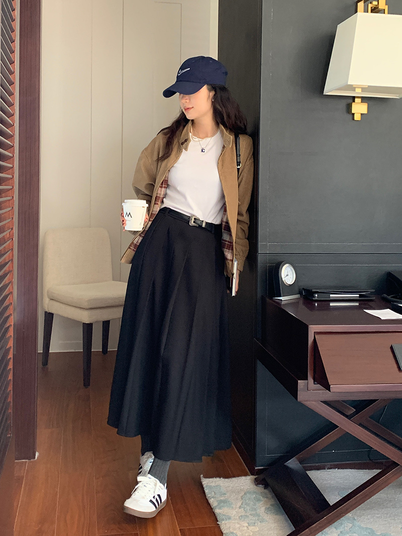 Vintage High-Waisted Pleated Midi Skirt for Women, A-Line Long Skirt, Autumn Winter 2025, Perfect for Pear-Shaped Figures, 90s Style Vintage High-Waisted Pleated Midi Skirt for Women, A-Line Long Skirt, Autumn Winter 2025, Perfect for Pear-Shaped Figures, 90s Style