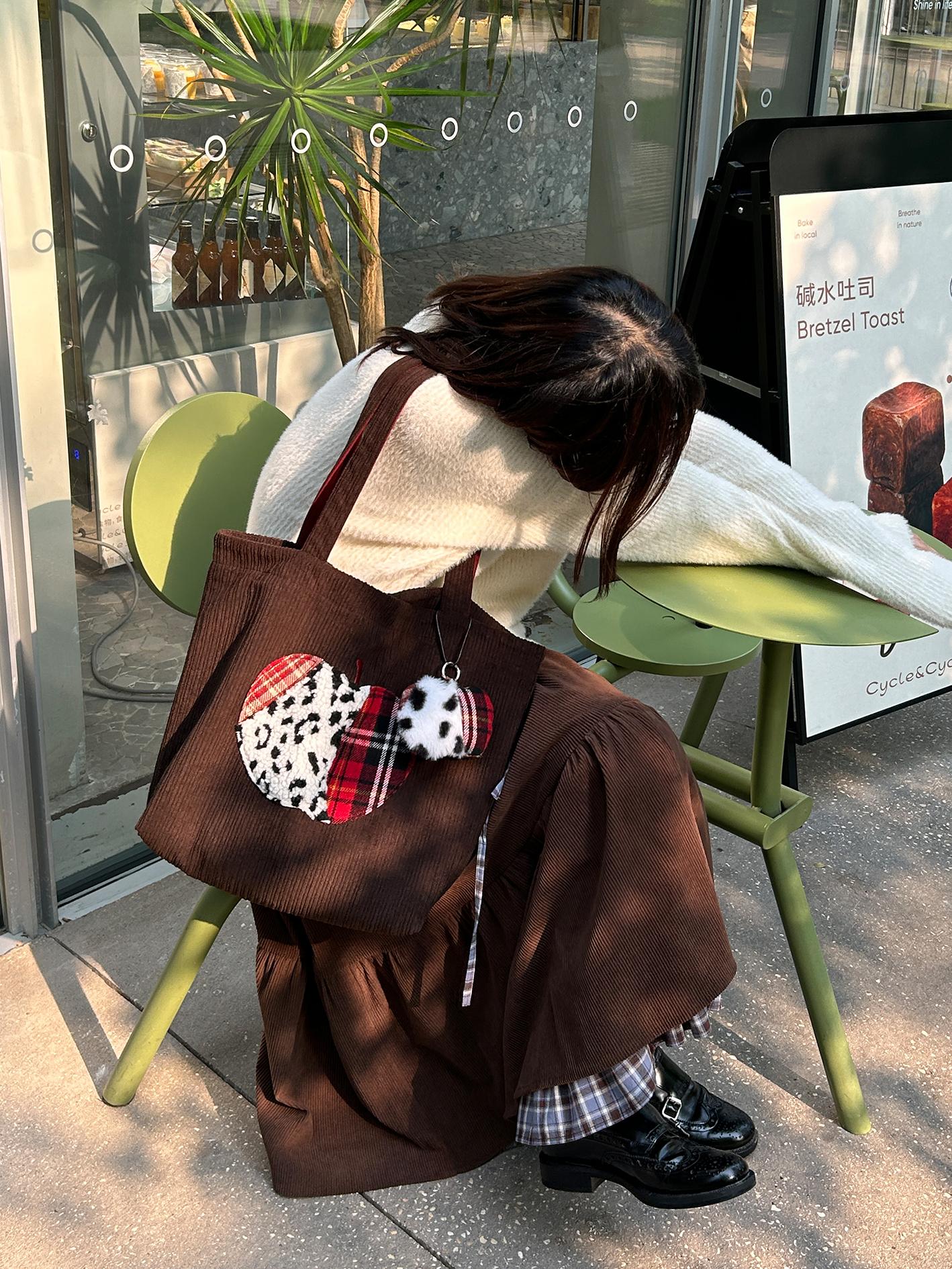 Vintage-Inspired Cute Apple Shoulder Bag - Large Capacity Corduroy Tote for Y2K Style Fashion Vintage-Inspired Cute Apple Shoulder Bag - Large Capacity Corduroy Tote for Y2K Style Fashion