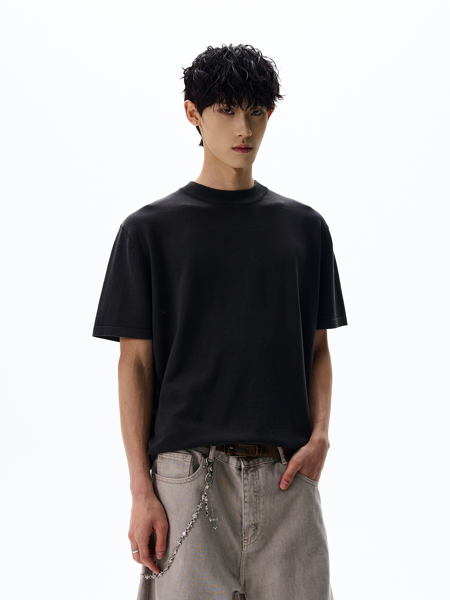 Vintage-Inspired Light Luxury Knitted Short Sleeve Unisex T-Shirt - Casual Versatile Summer Style Vintage-Inspired Light Luxury Knitted Short Sleeve Unisex T-Shirt - Casual Versatile Summer Style