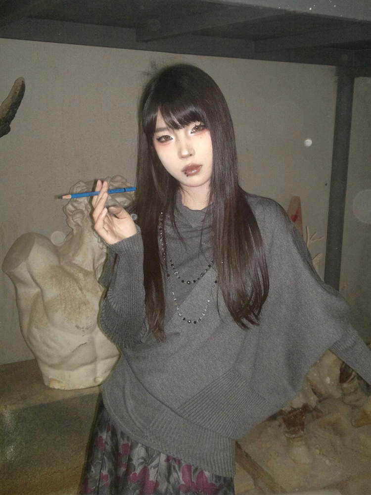 Vintage-Inspired Long Sleeve Knitted Sweater for Women - Loose Fit Irregular Top Perfect for Autumn and Winter Fashion Vintage-Inspired Long Sleeve Knitted Sweater for Women - Loose Fit Irregular Top Perfect for Autumn and Winter Fashion