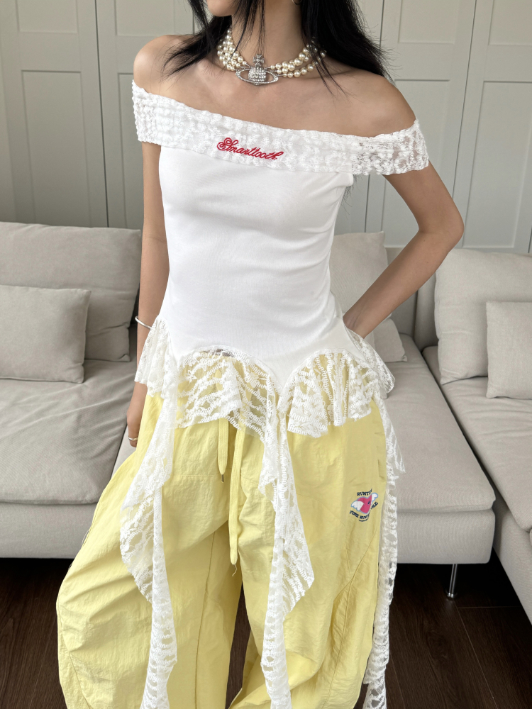Vintage Lace Splicing One-Shoulder Tank Top with Fringe Design - Slim Fit, Flattering Style, Perfect for 90s and Y2K Fashion Trends Vintage Lace Splicing One-Shoulder Tank Top with Fringe Design - Slim Fit, Flattering Style, Perfect for 90s and Y2K Fashion Trends