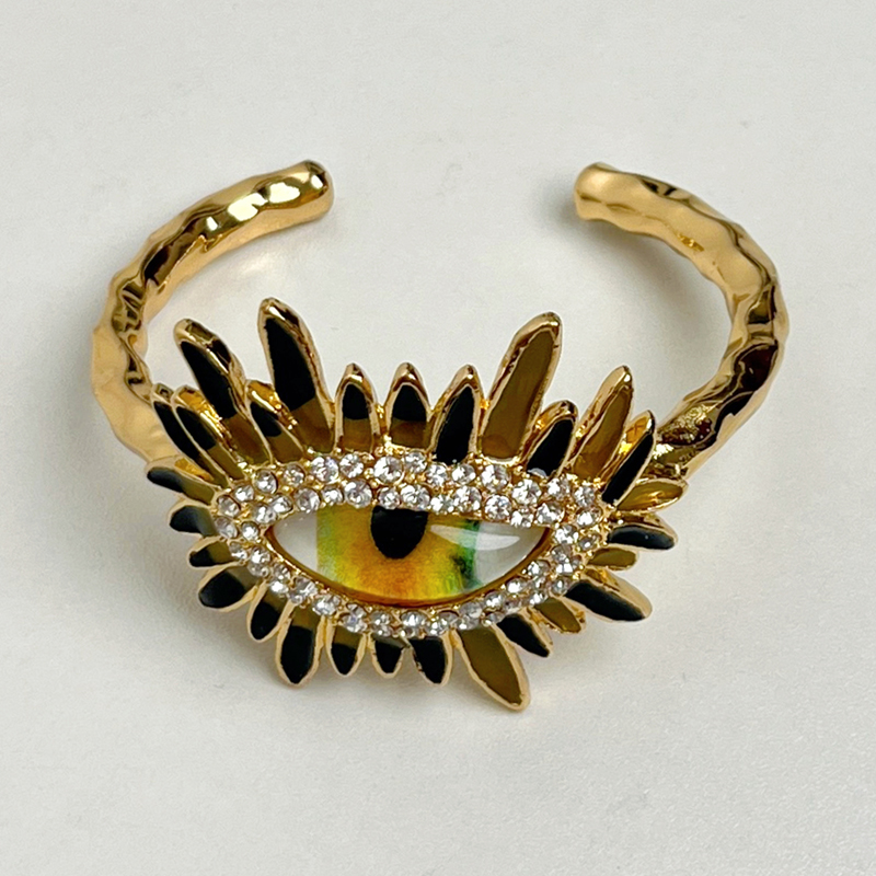 Vintage Metal Diamond-Studded Eyeball Open Bangle Bracelet for Women - Light Luxury High-End Exquisite Design