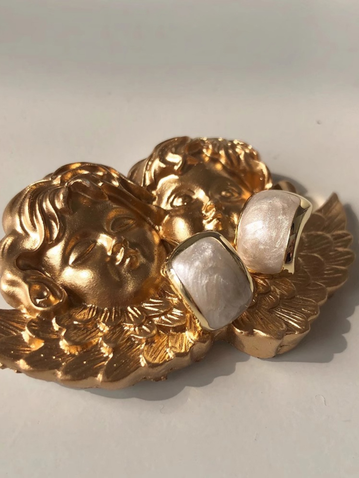 Vintage Minimalist S925 Pure Silver Enamel Earrings for Women - Court Style Ear Clips, Perfect for Y2K and Modern Fashion Vintage Minimalist S925 Pure Silver Enamel Earrings for Women - Court Style Ear Clips, Perfect for Y2K and Modern Fashion