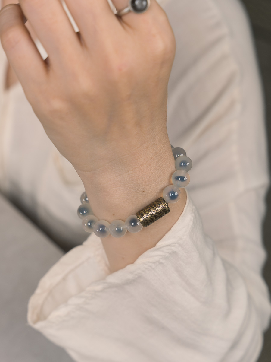 Vintage Minimalist Sugar Heart Agate Circle Bracelet - Artistic Unisex Design, Versatile Fashion Accessory for Men and Women Vintage Minimalist Sugar Heart Agate Circle Bracelet - Artistic Unisex Design, Versatile Fashion Accessory for Men and Women