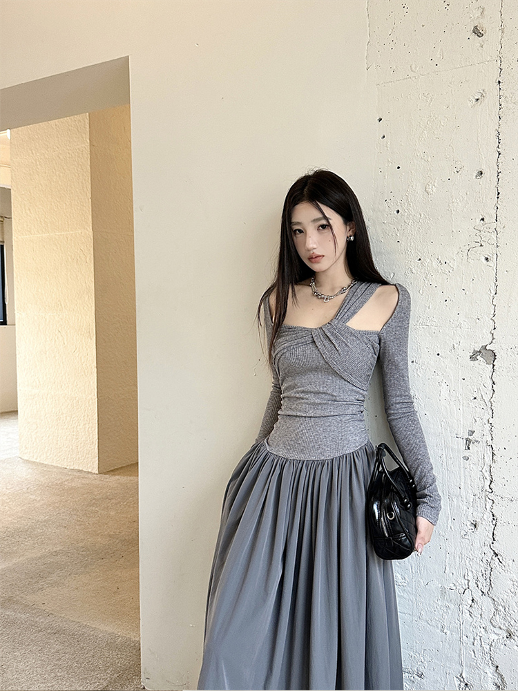 Vintage Off-Shoulder Halter Long Sleeve Dress - Eccentric Spicy Girl Autumn Pleated A-Line Skirt, Waist-Cinching Style Vintage Off-Shoulder Halter Long Sleeve Dress - Eccentric Spicy Girl Autumn Pleated A-Line Skirt, Waist-Cinching Style