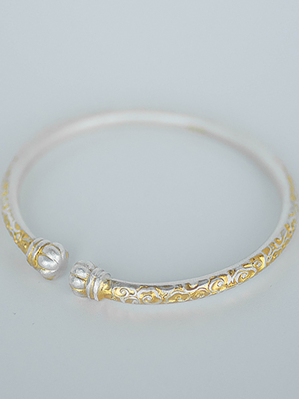 Vintage Pumpkin Head Open Bracelet - Solid Silver 999.9 with Gold-Outlined Cloud Design - Chinese Style Gift Vintage Pumpkin Head Open Bracelet - Solid Silver 999.9 with Gold-Outlined Cloud Design - Chinese Style Gift