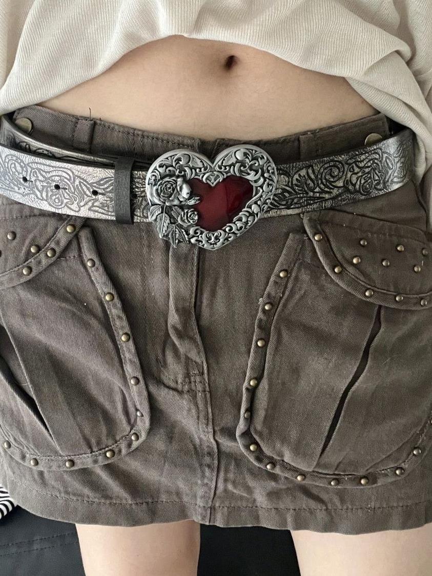 Vintage Punk Style Embossed Heart Belt - Y2K Versatile Gothic Fashion Accessory for Hot Girl Looks Vintage Punk Style Embossed Heart Belt - Y2K Versatile Gothic Fashion Accessory for Hot Girl Looks