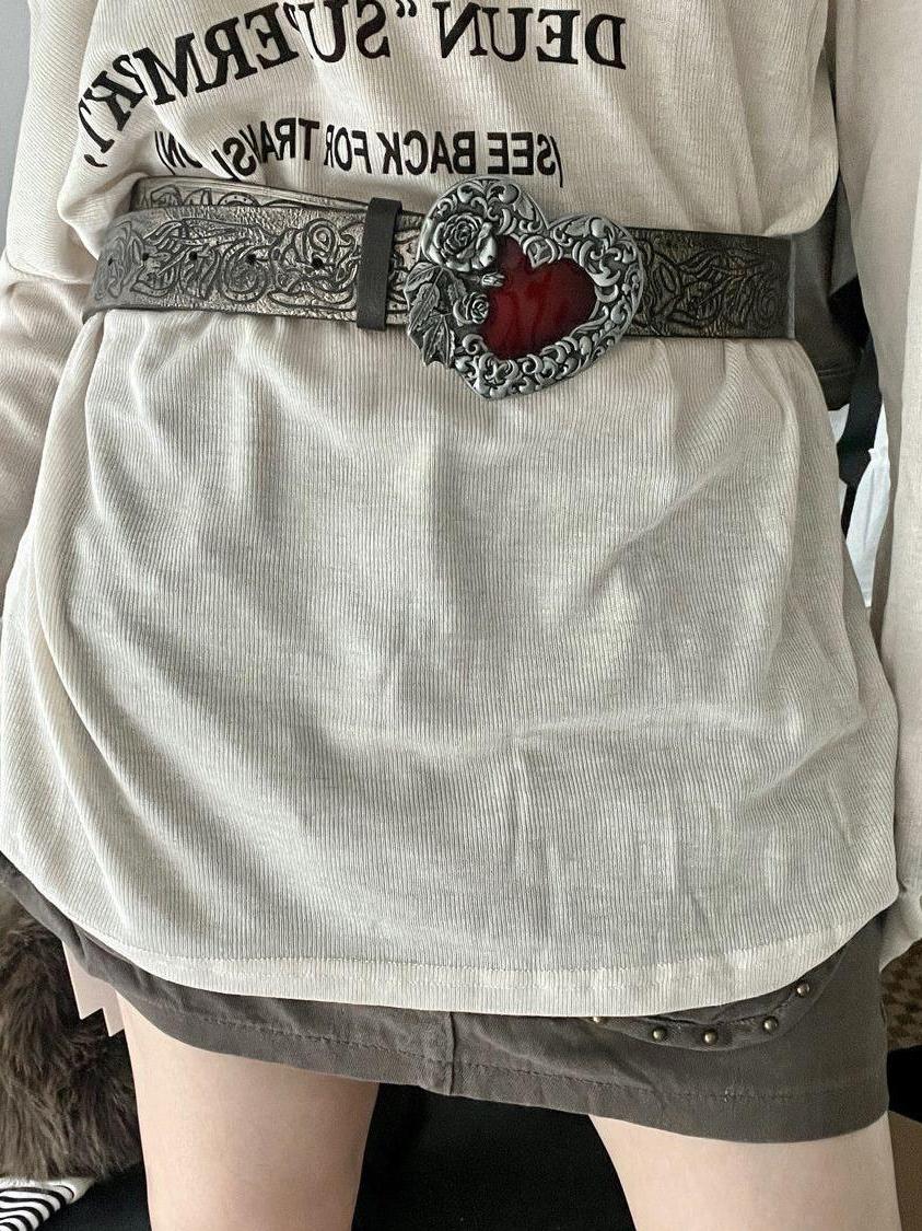 Vintage Punk Style Embossed Heart Belt - Y2K Versatile Gothic Fashion Accessory for Hot Girl Looks Vintage Punk Style Embossed Heart Belt - Y2K Versatile Gothic Fashion Accessory for Hot Girl Looks