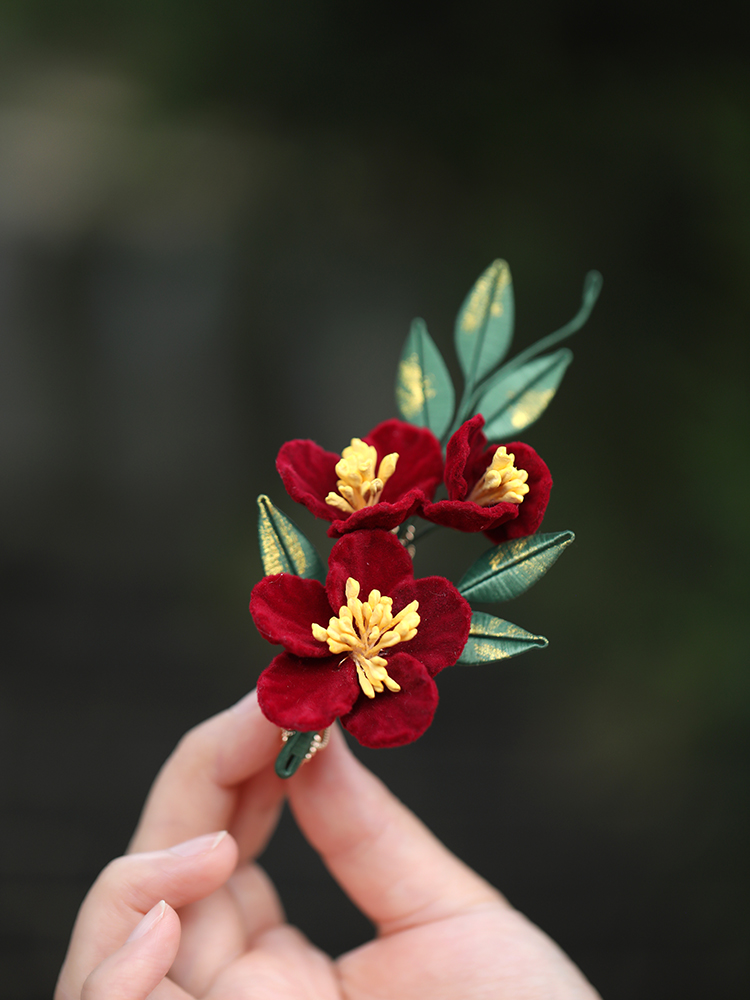 Vintage Red Hanfu Hairpin Headdress for Brides, Qipao Updo Side Clip, Xiuhe Chinese Style Toasting Dress Accessories Vintage Red Hanfu Hairpin Headdress for Brides, Qipao Updo Side Clip, Xiuhe Chinese Style Toasting Dress Accessories