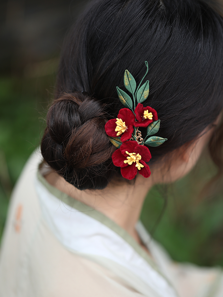 Vintage Red Hanfu Hairpin Headdress for Brides, Qipao Updo Side Clip, Xiuhe Chinese Style Toasting Dress Accessories Vintage Red Hanfu Hairpin Headdress for Brides, Qipao Updo Side Clip, Xiuhe Chinese Style Toasting Dress Accessories