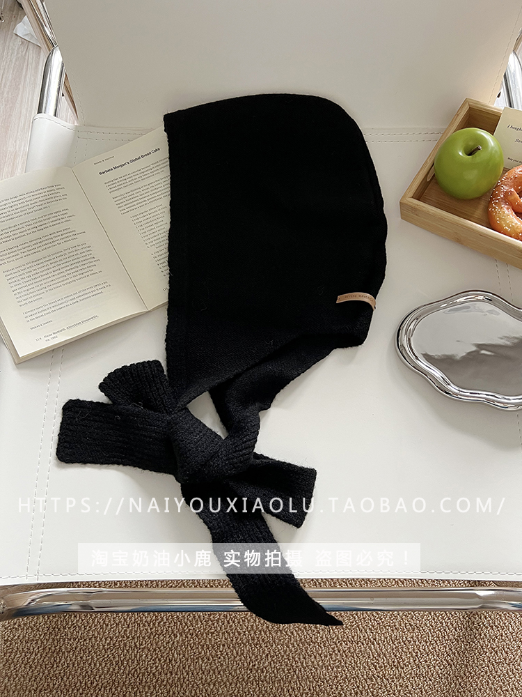 Vintage Red Knit Balaclava Hat and Scarf Set - Cozy Y2K Style Winter Accessory for a Chic Look Vintage Red Knit Balaclava Hat and Scarf Set - Cozy Y2K Style Winter Accessory for a Chic Look