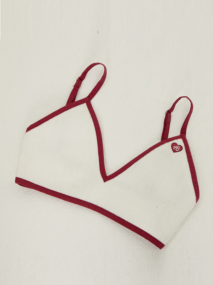 Vintage Slim Fit Knitted Cardigan with Flare Neck, Long Sleeve Layering Top for Hot Girl Style, Perfect for Y2K and 90s Fashion Vintage Slim Fit Knitted Cardigan with Flare Neck, Long Sleeve Layering Top for Hot Girl Style, Perfect for Y2K and 90s Fashion