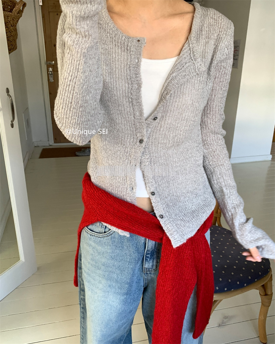 Vintage Street Style Slim-Fit Ribbed Button-Up Knitted Cardigan for Women - Unique Personality Fashion Sweater Vintage Street Style Slim-Fit Ribbed Button-Up Knitted Cardigan for Women - Unique Personality Fashion Sweater