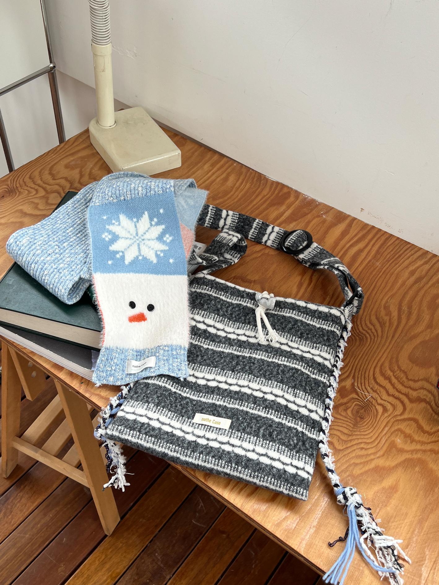 Vintage Striped Tassel Braid Shoulder Crossbody Bag - Iceland Cabin Niche Fashion Accessory Vintage Striped Tassel Braid Shoulder Crossbody Bag - Iceland Cabin Niche Fashion Accessory