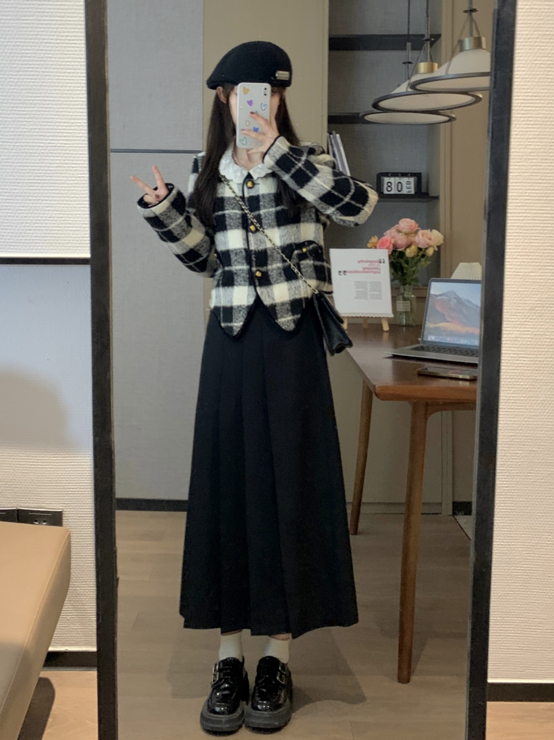 Vintage Style High-Waisted Long Skirt in Gray - Slim Fit Paper Doll Design for Spring Fashion Vintage Style High-Waisted Long Skirt in Gray - Slim Fit Paper Doll Design for Spring Fashion