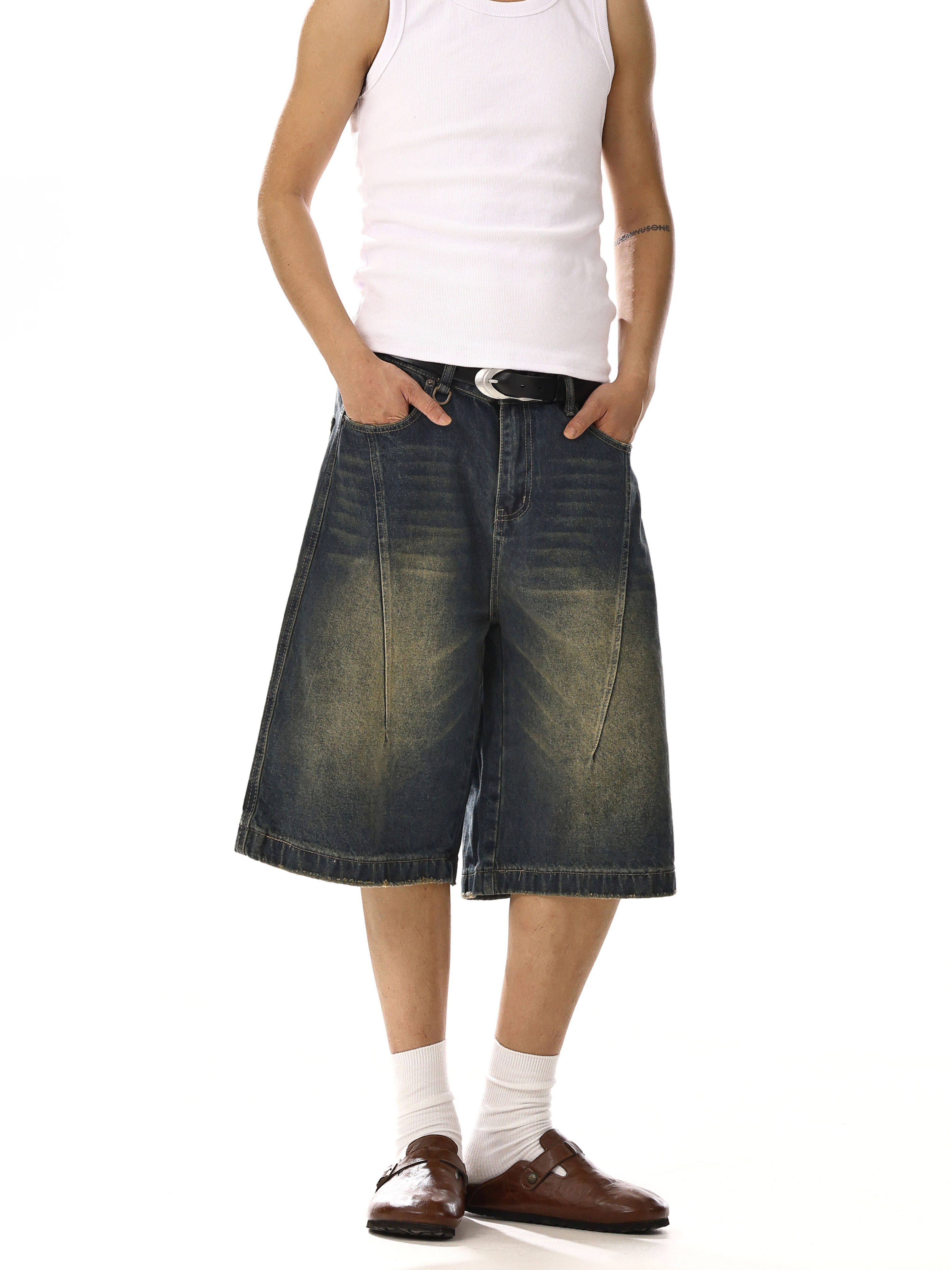 Vintage Washed Distressed Denim Shorts for Men and Women – Loose-Fit Wide-Leg Capri Pants for Casual Street Style Vintage Washed Distressed Denim Shorts for Men and Women – Loose-Fit Wide-Leg Capri Pants for Casual Street Style