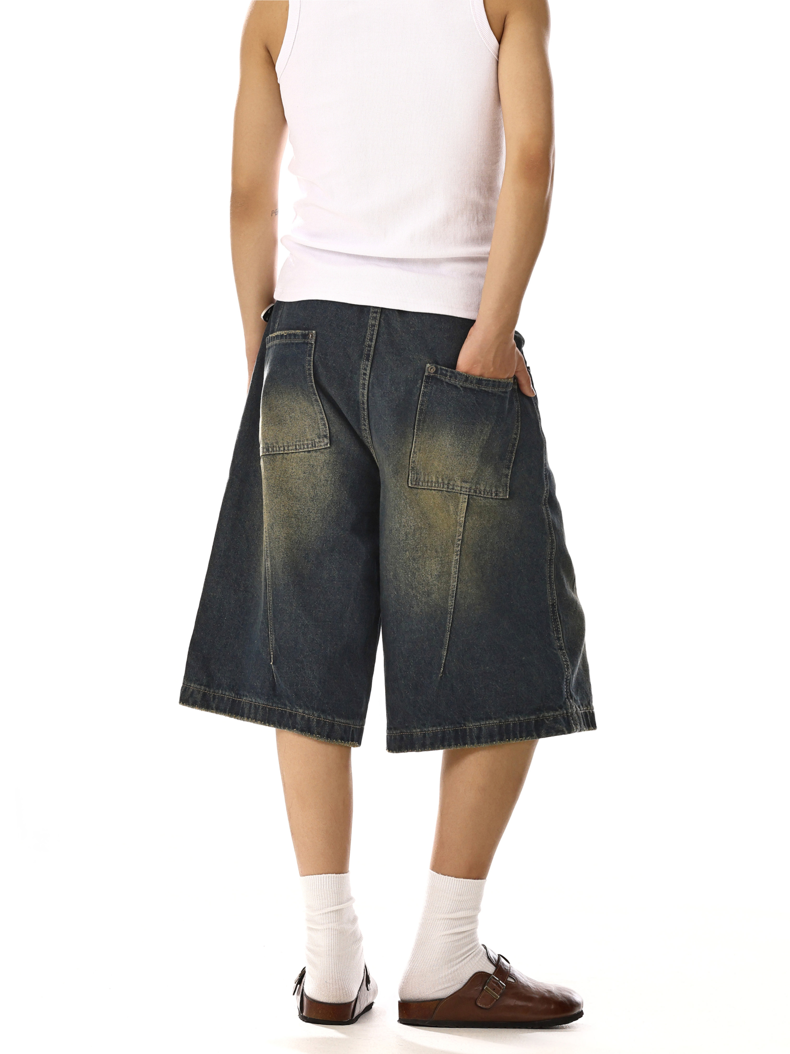 Vintage Washed Distressed Denim Shorts for Men and Women – Loose-Fit Wide-Leg Capri Pants for Casual Street Style Vintage Washed Distressed Denim Shorts for Men and Women – Loose-Fit Wide-Leg Capri Pants for Casual Street Style