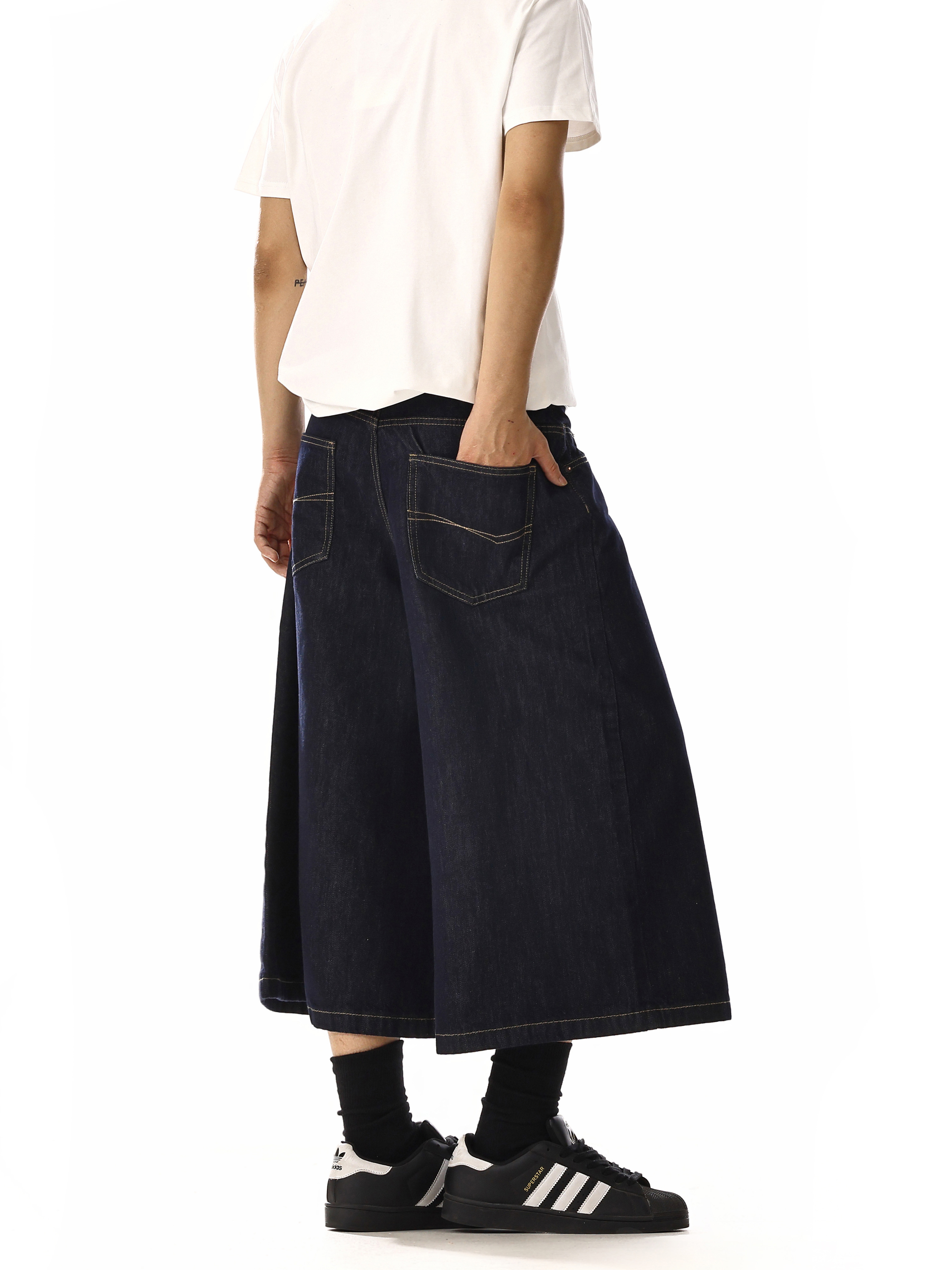 Vintage Washed Wide-Leg Cropped Jeans for Unisex - Casual High Street Fashion, Versatile Clean Fit, Trendy 90s Style Pants Vintage Washed Wide-Leg Cropped Jeans for Unisex - Casual High Street Fashion, Versatile Clean Fit, Trendy 90s Style Pants