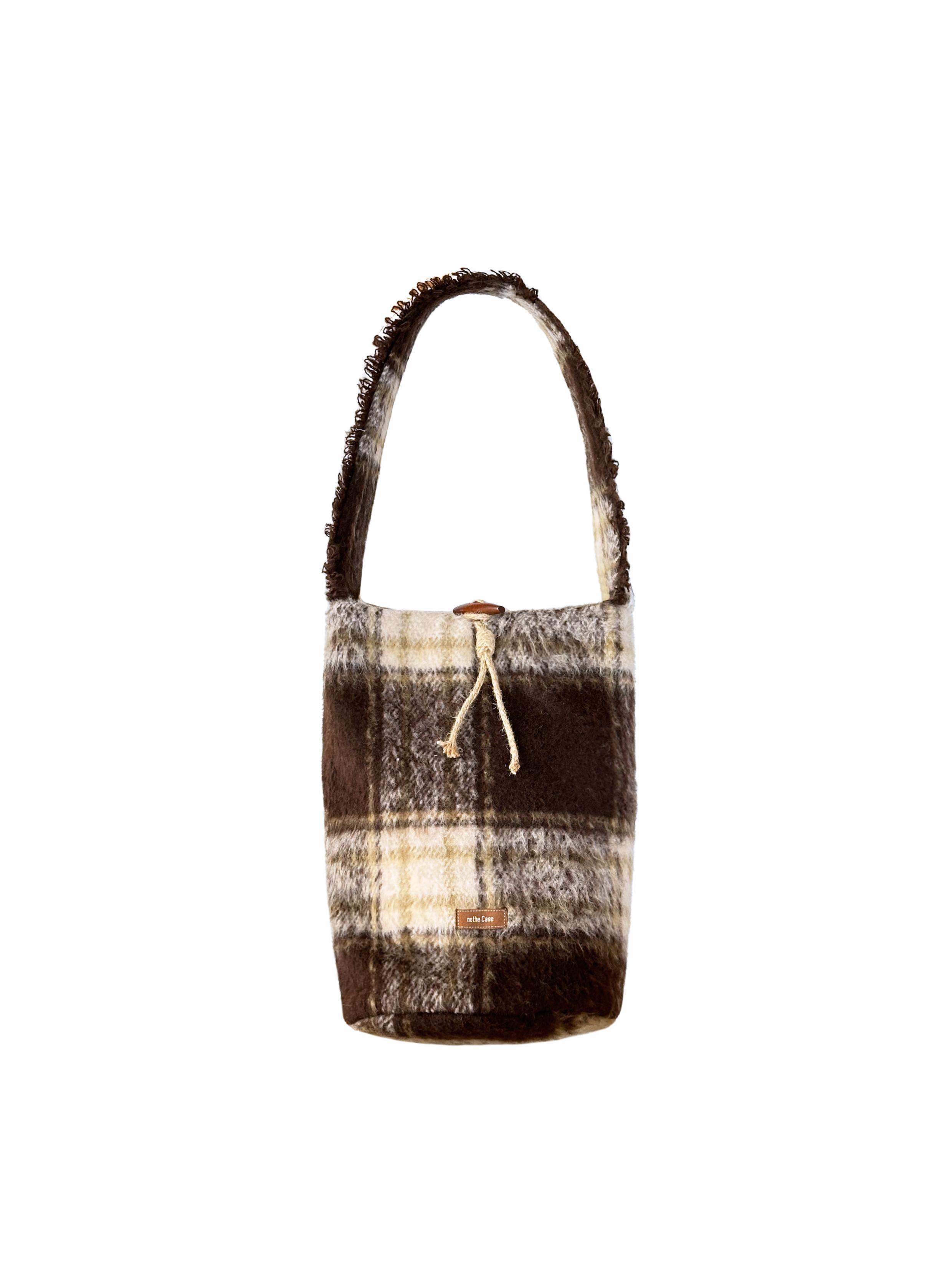Vintage Wool Plaid Bucket Bag - Truffle Tani Inspired Autumn Winter Shoulder Bag for Chic Style Vintage Wool Plaid Bucket Bag - Truffle Tani Inspired Autumn Winter Shoulder Bag for Chic Style