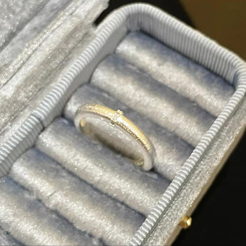 Vintage Zirconia Brushed Ring for Women - Lightweight Luxury Stacking Index Finger Ring, 2025 Versatile Jewelry