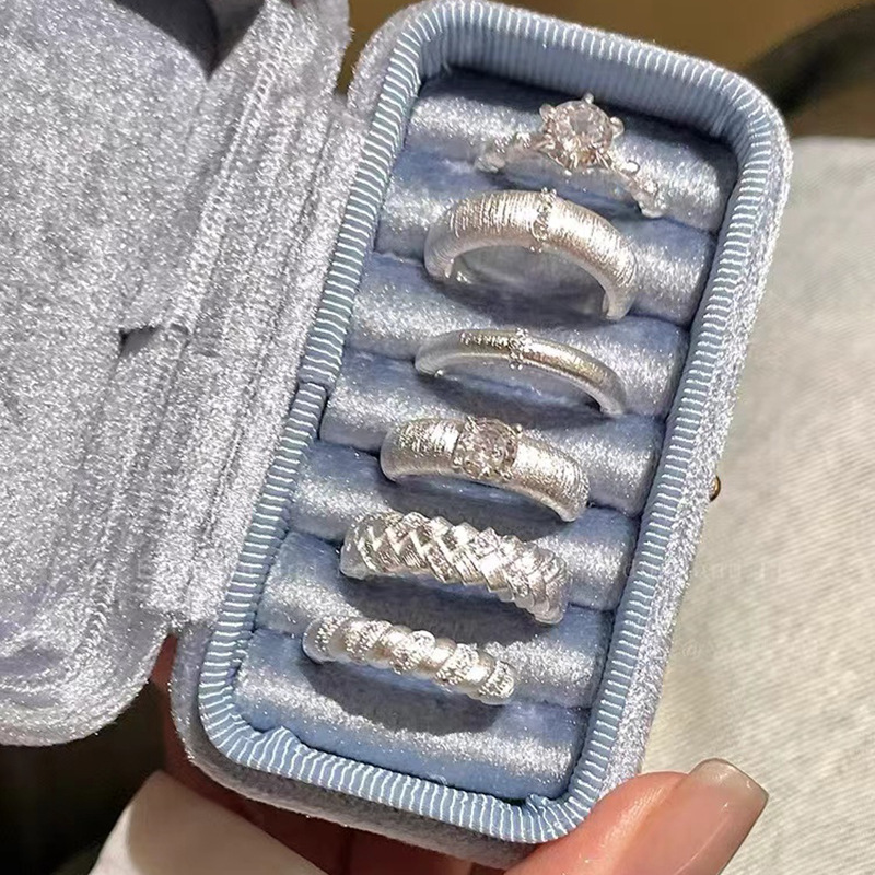 Vintage Zirconia Brushed Ring for Women - Lightweight Luxury Stacking Index Finger Ring, 2025 Versatile Jewelry