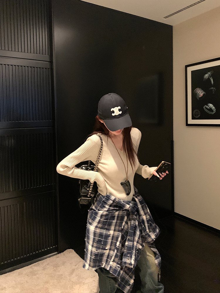 Warm and Soft Melody V-Neck Wool Sweater for Women - Long Sleeve Knitted Top for Spring and Winter, Cozy Lazy Style Fashion Warm and Soft Melody V-Neck Wool Sweater for Women - Long Sleeve Knitted Top for Spring and Winter, Cozy Lazy Style Fashion