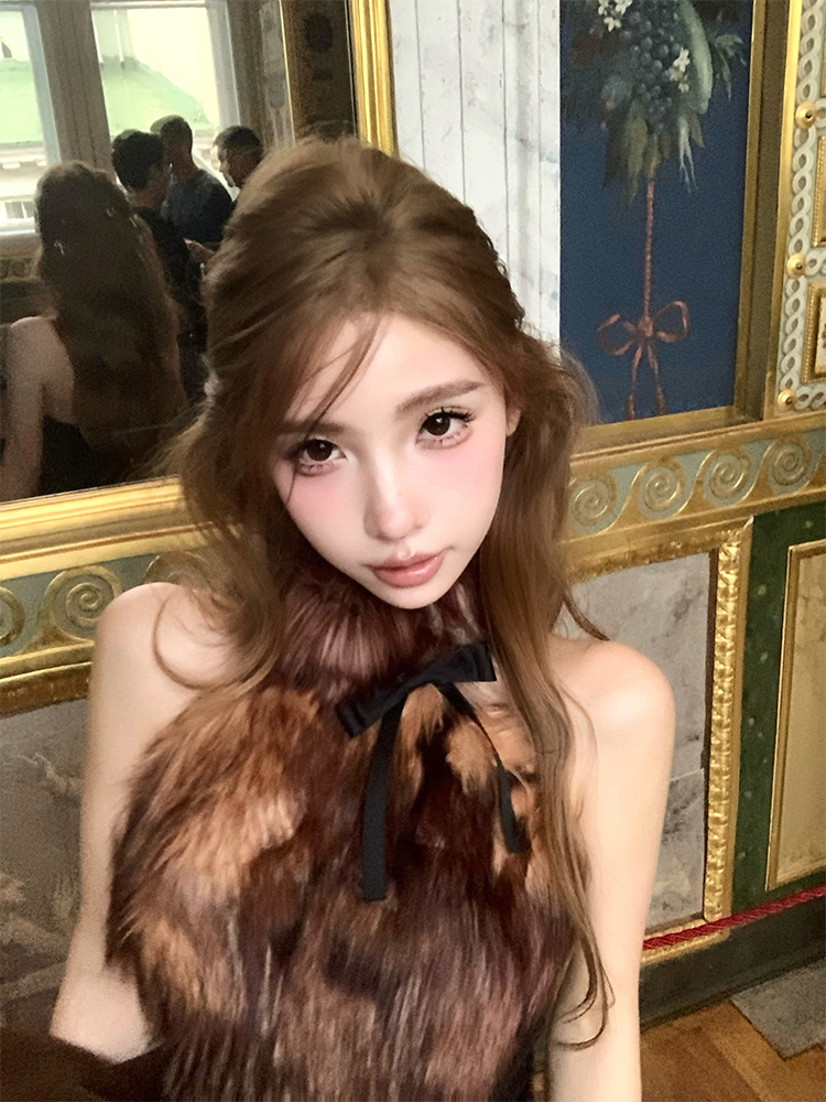 Warm Ginger Fiber Design Fur Strap Vest for Women - Retro Plush Top with Snowy Domain Demoness Style