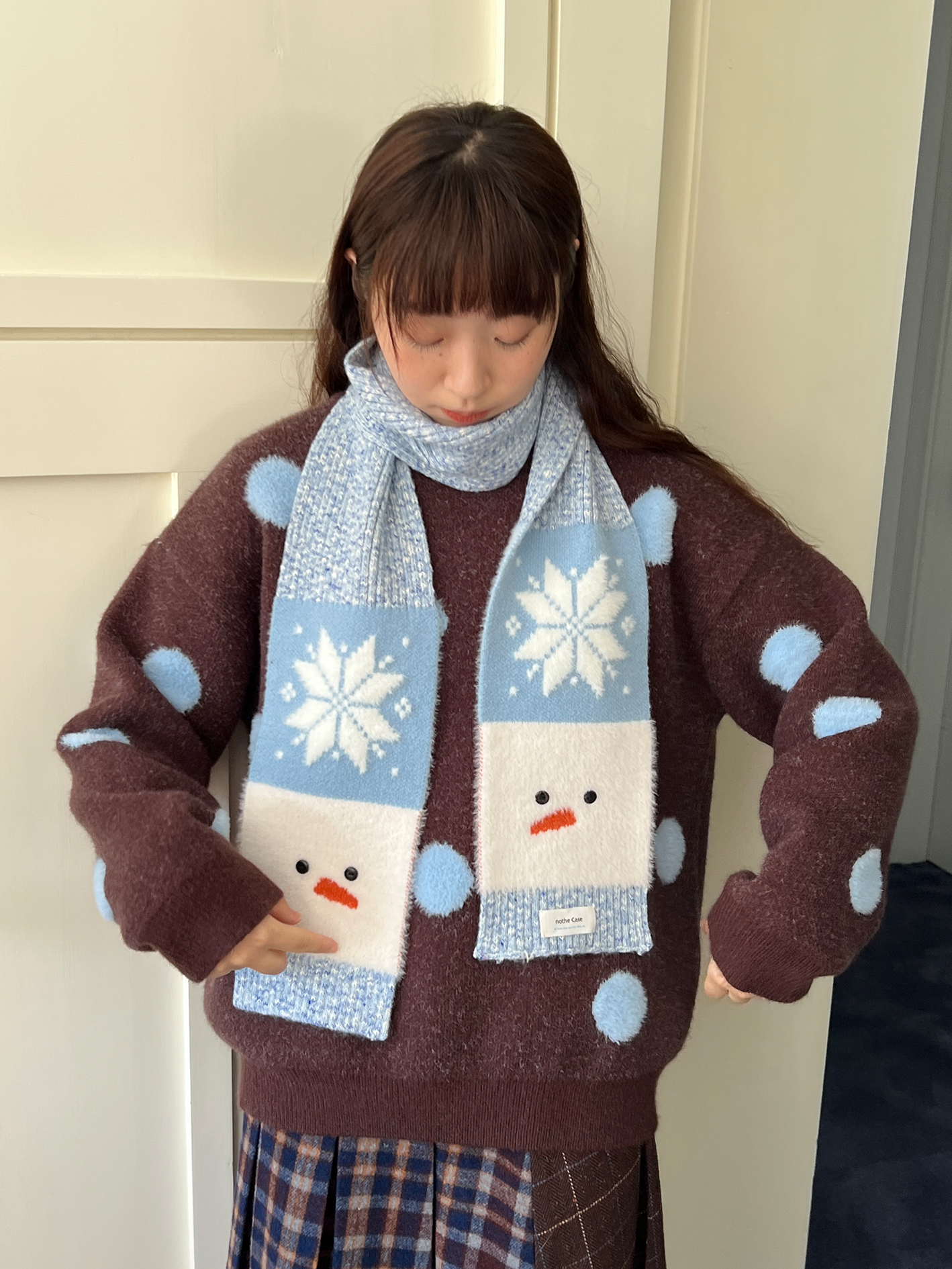 Warm Knitted Neck Warmer Scarf for Autumn and Winter - Cute Snowman Design, Iceland Yeti Style, Perfect for Cozy Fashion Warm Knitted Neck Warmer Scarf for Autumn and Winter - Cute Snowman Design, Iceland Yeti Style, Perfect for Cozy Fashion