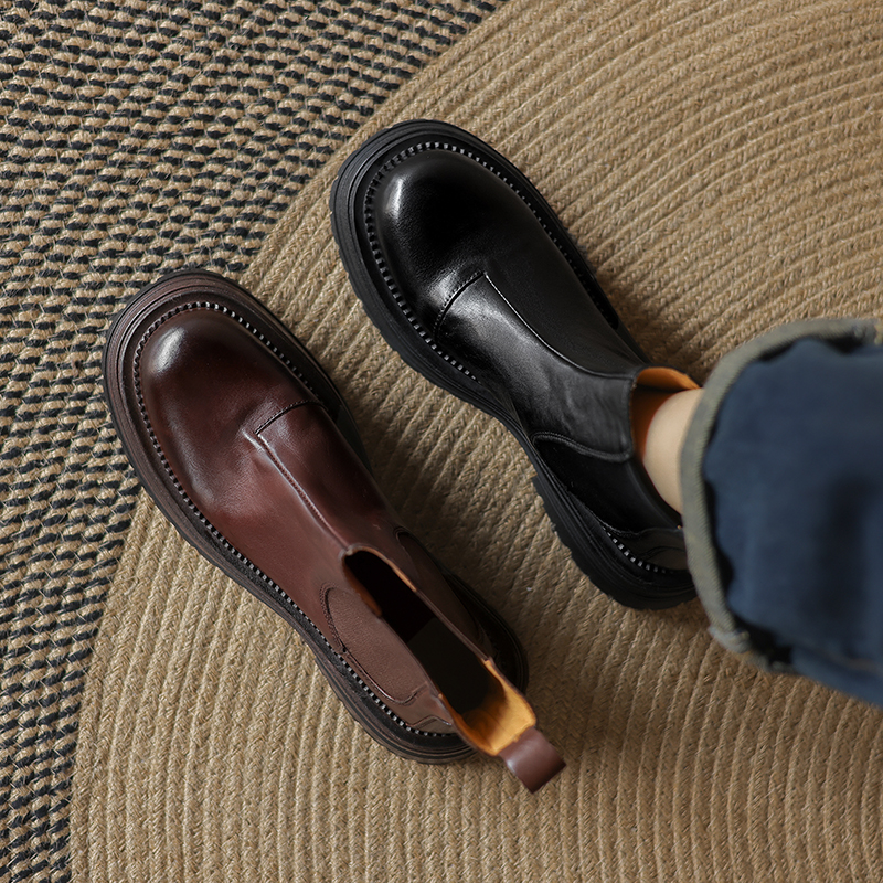 Water-Washed Cowhide Chelsea Boots for Women - British Style Thick-Soled Martin Boots, Chunky Heel, Round Toe, Versatile Tube Boots