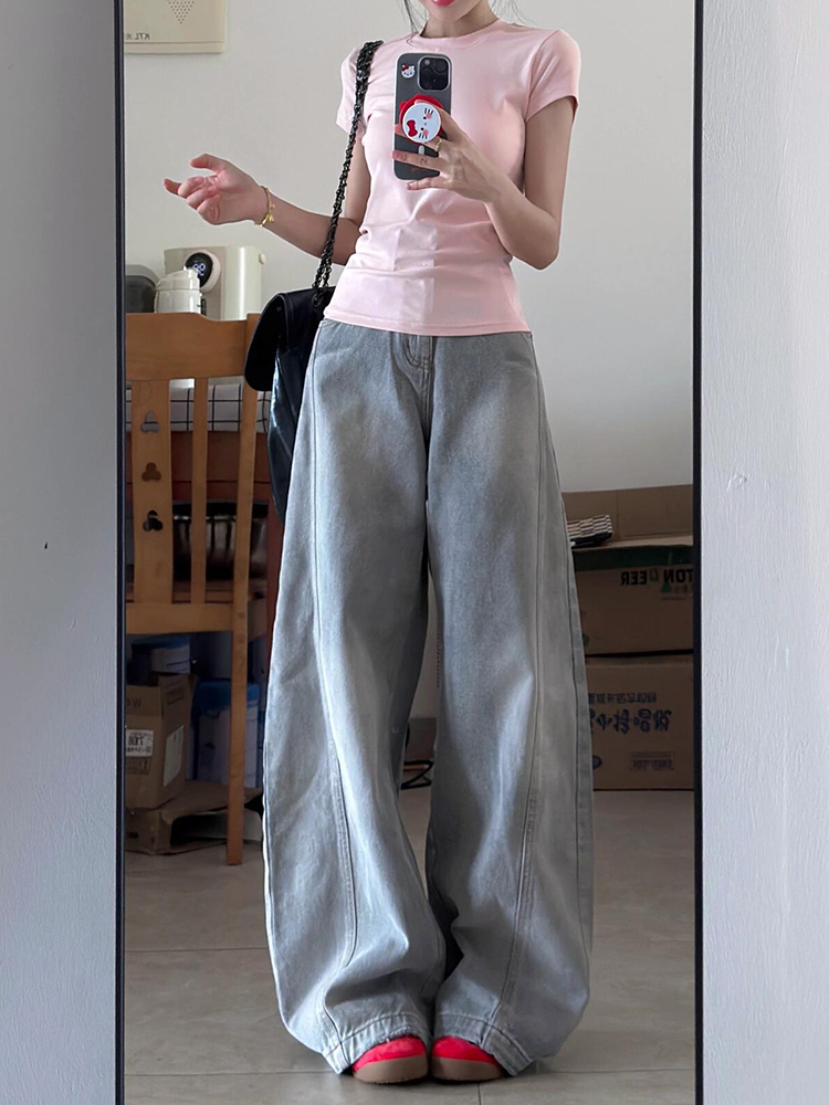 Water-Washed Gray Wide-Leg Jeans for Women - Vintage Loose Fit Flattering Straight-Leg Pants - Summer 90s Style Water-Washed Gray Wide-Leg Jeans for Women - Vintage Loose Fit Flattering Straight-Leg Pants - Summer 90s Style