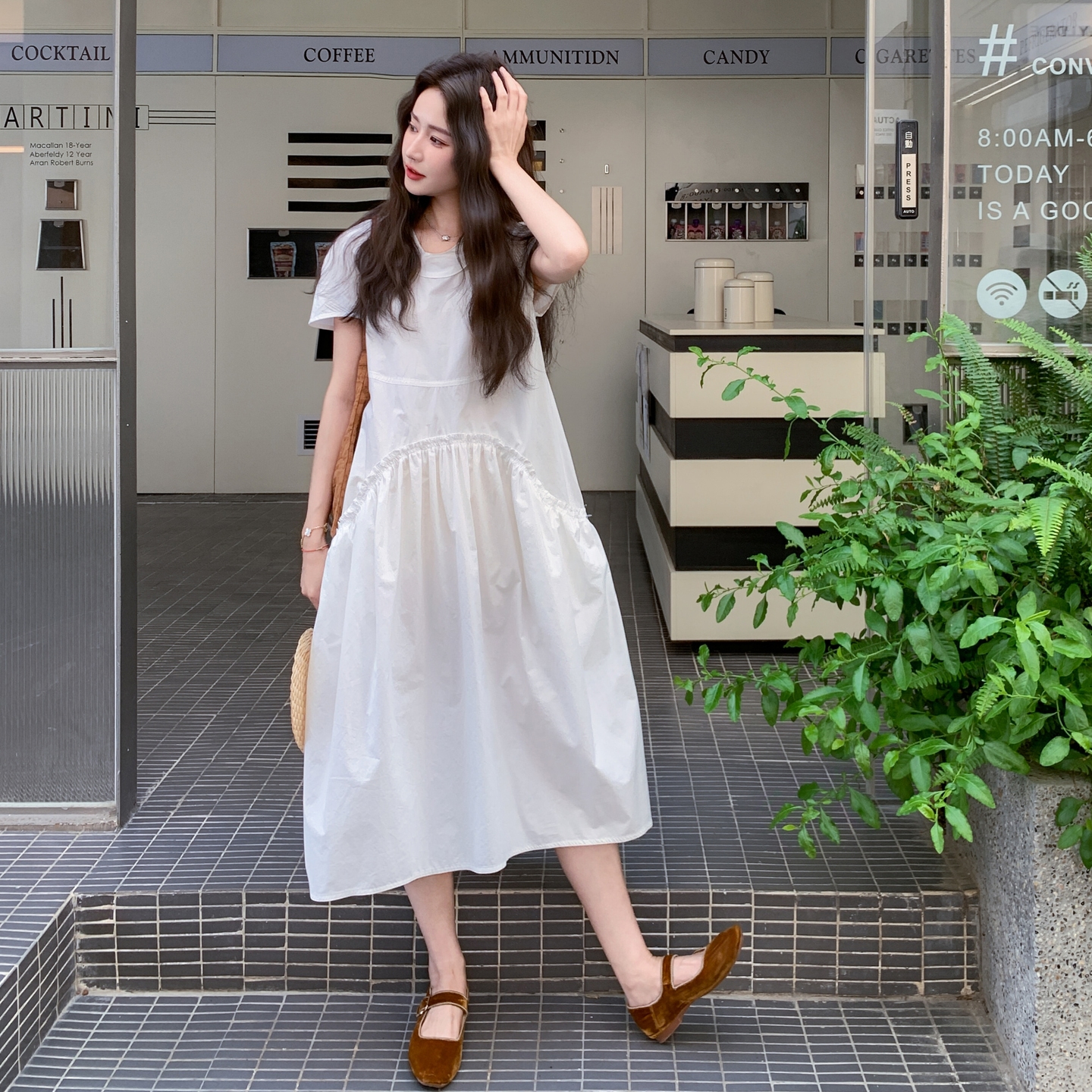 White A-Line Dress with Back Bow Tie for Women - 2025 Summer French Style, Petite, Age-Reducing, Gentle Wind Design