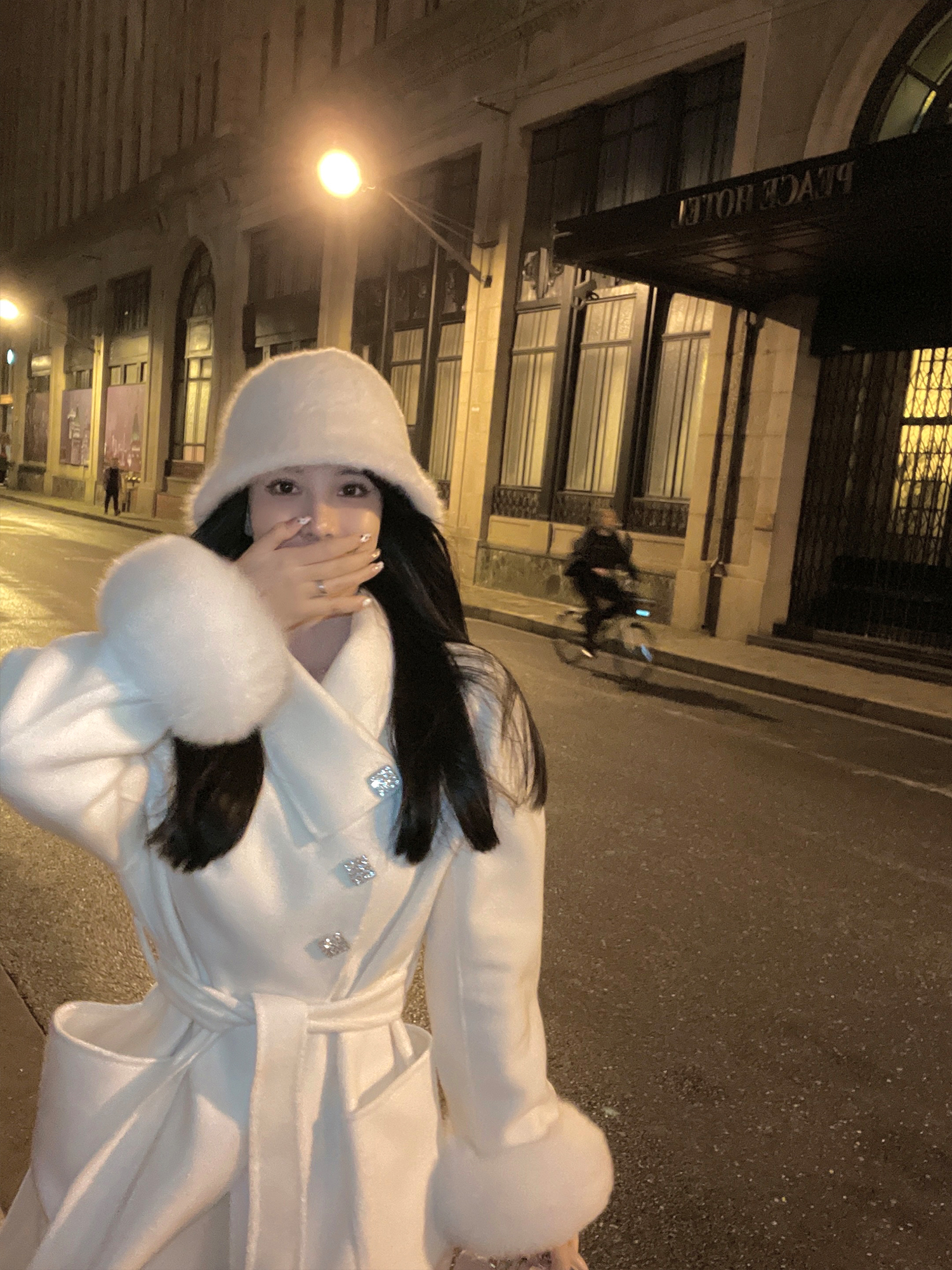 White Double-Sided Wool Coat for Women with Fox Fur Trim, Stylish Petite Winter Coat, Unique and Chic Outerwear White Double-Sided Wool Coat for Women with Fox Fur Trim, Stylish Petite Winter Coat, Unique and Chic Outerwear