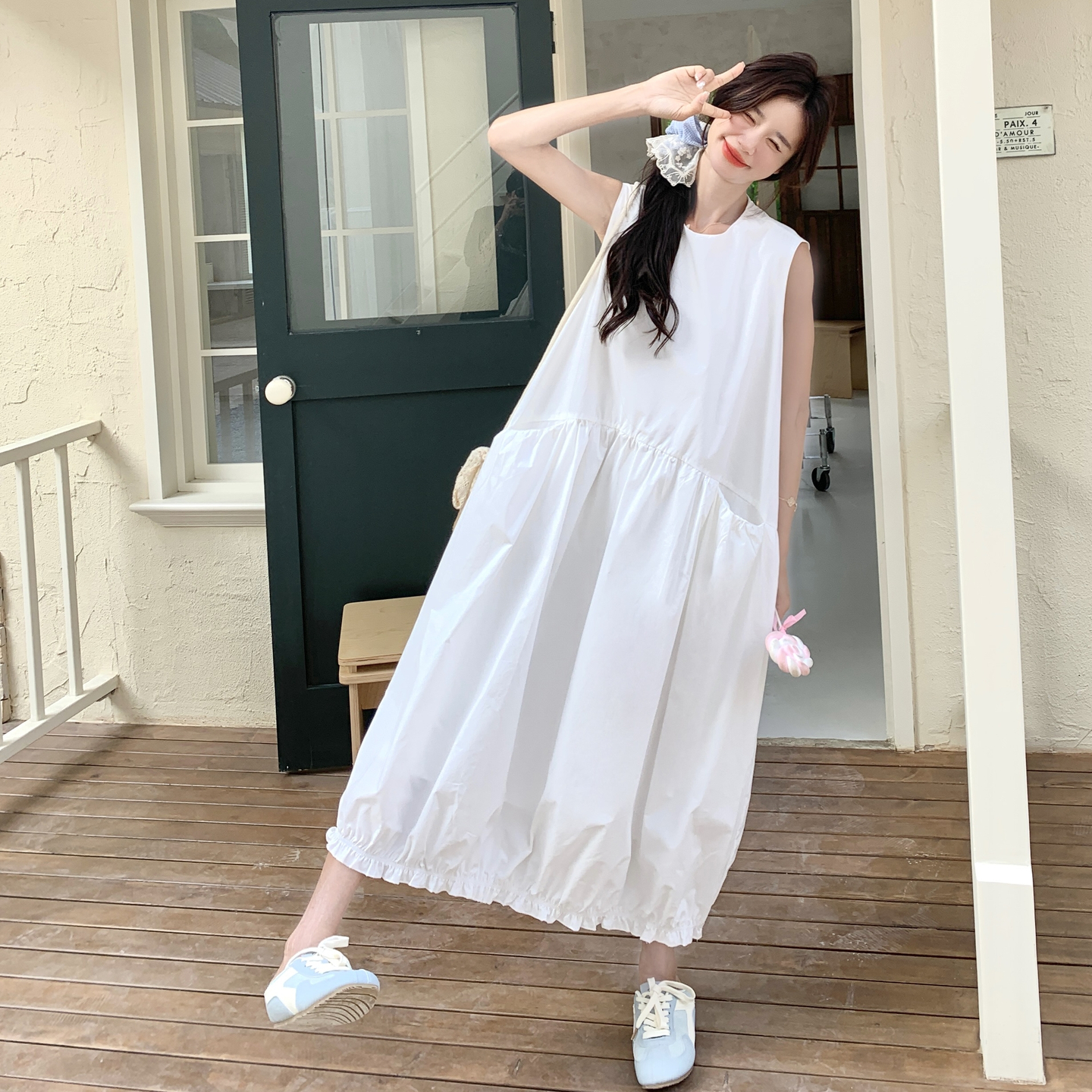 White Elegant Korean-Style Ruffled Pleated Tank Dress for Women - 2025 Summer Fashion, Age-Reducing Pure Style