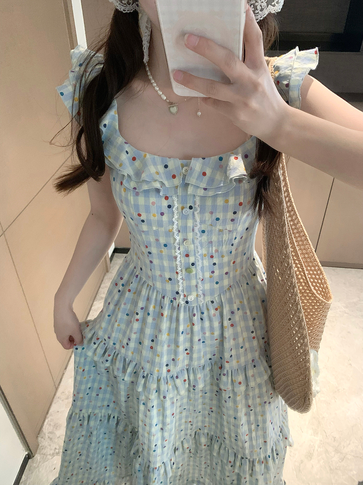 White Flutter Sleeve Dress - 2025 Spring/Summer Collection, Moonlight Inspired, Sweet French Style, Elegant and Feminine Fashion White Flutter Sleeve Dress - 2025 Spring/Summer Collection, Moonlight Inspired, Sweet French Style, Elegant and Feminine Fashion