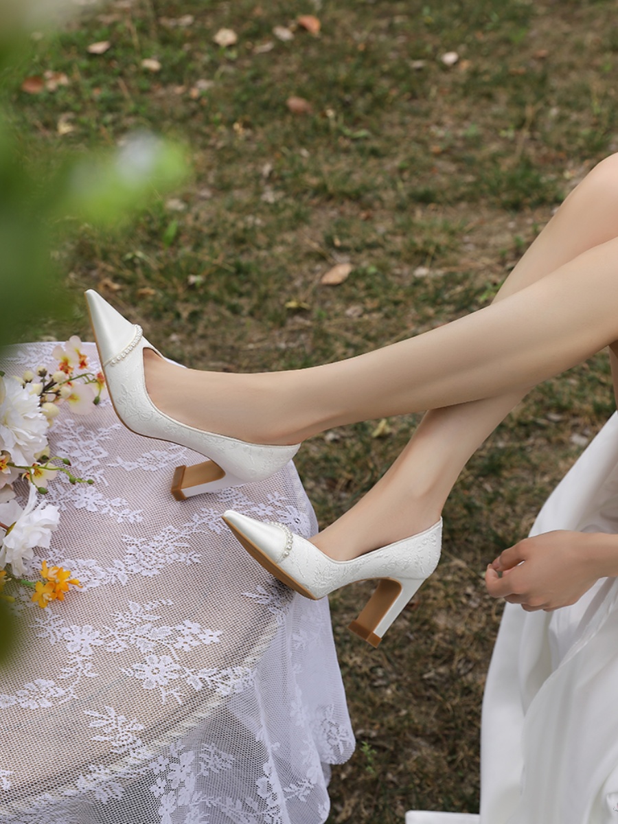 White French Style Thick-Heeled Wedding Shoes for Women - Comfortable Bridal High Heels for Everyday Wear White French Style Thick-Heeled Wedding Shoes for Women - Comfortable Bridal High Heels for Everyday Wear