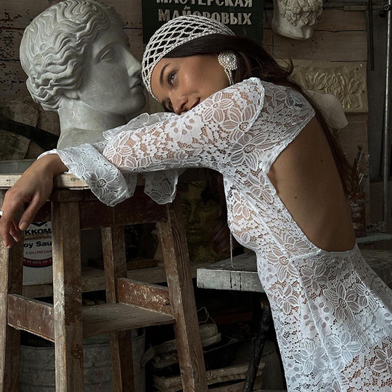 White Lace Long Sleeve Backless Beach Cover-Up Dress for Sun Protection - Sexy Bikini Shawl for Vacation Style