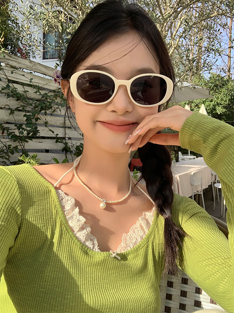 White Oval Cat-Eye Sunglasses - Trendy 2025 European American Shades for Hot Girl Fashion, Vintage-Inspired Cat Eye Eyewear White Oval Cat-Eye Sunglasses - Trendy 2025 European American Shades for Hot Girl Fashion, Vintage-Inspired Cat Eye Eyewear