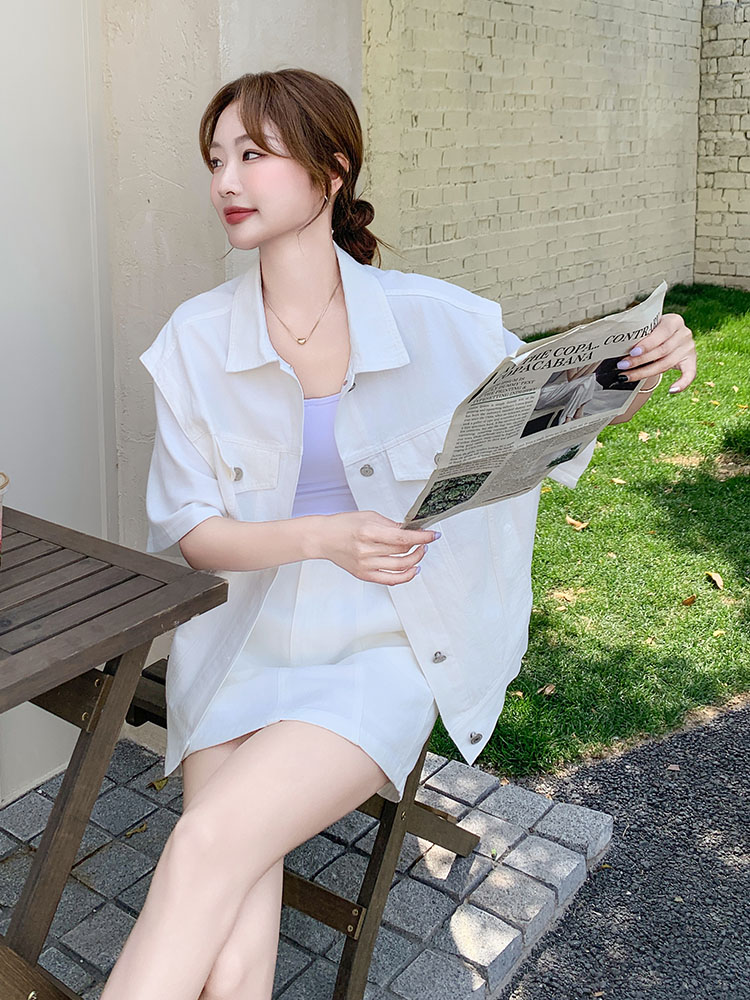 White Short Sleeve Jacket and Skirt Set for Women - 2025 Summer Casual Workwear, Hong Kong Fashion Two-Piece Ensemble